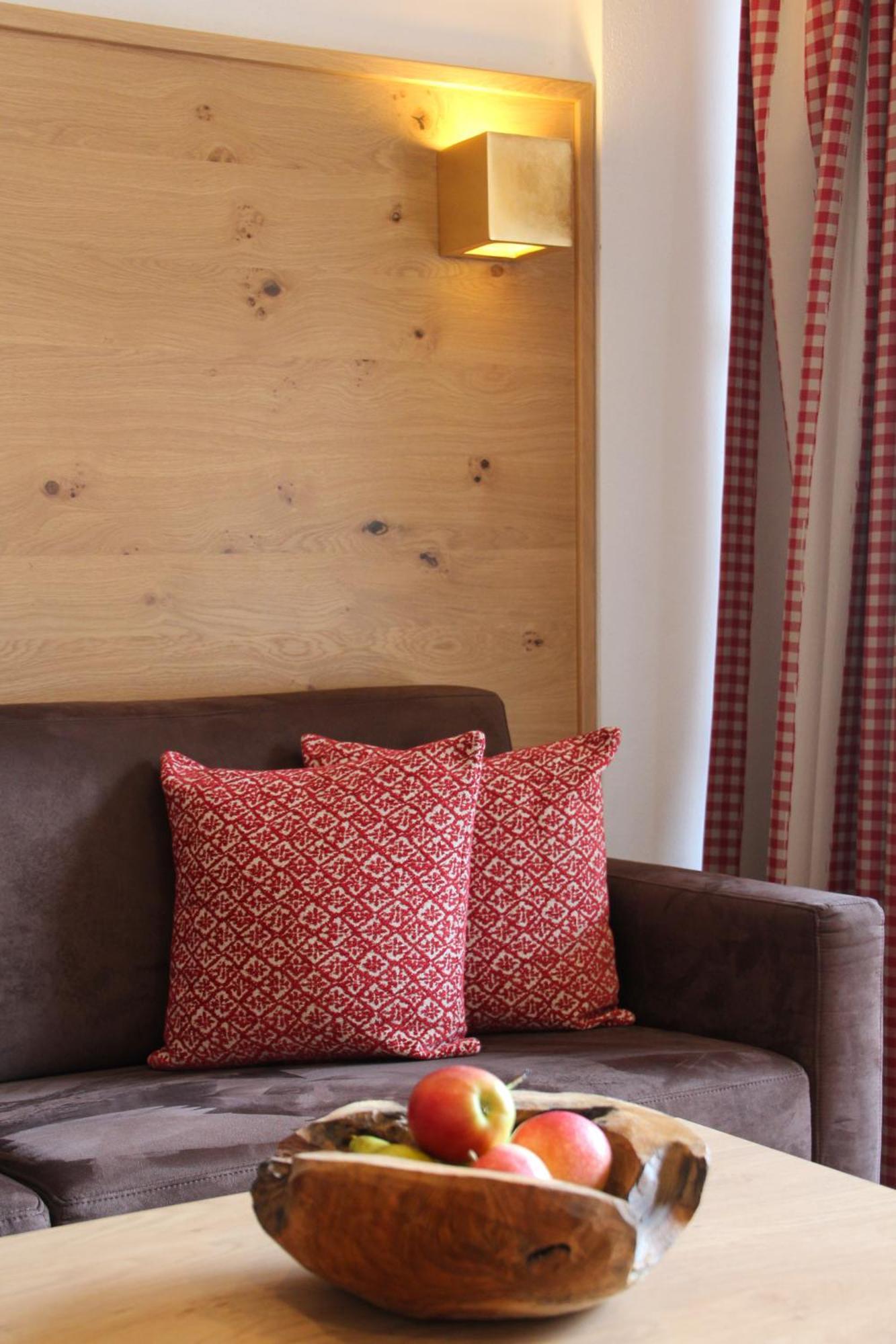 באד הינדלאנג Landhotel Berghof מראה חיצוני תמונה